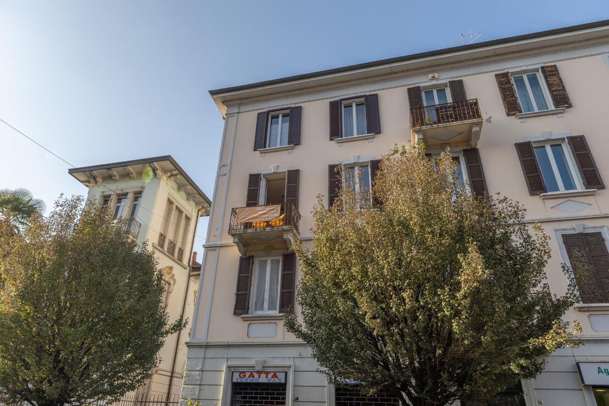 Casa Vacanza Dimora Vincenza ลุยโน ภายนอก รูปภาพ