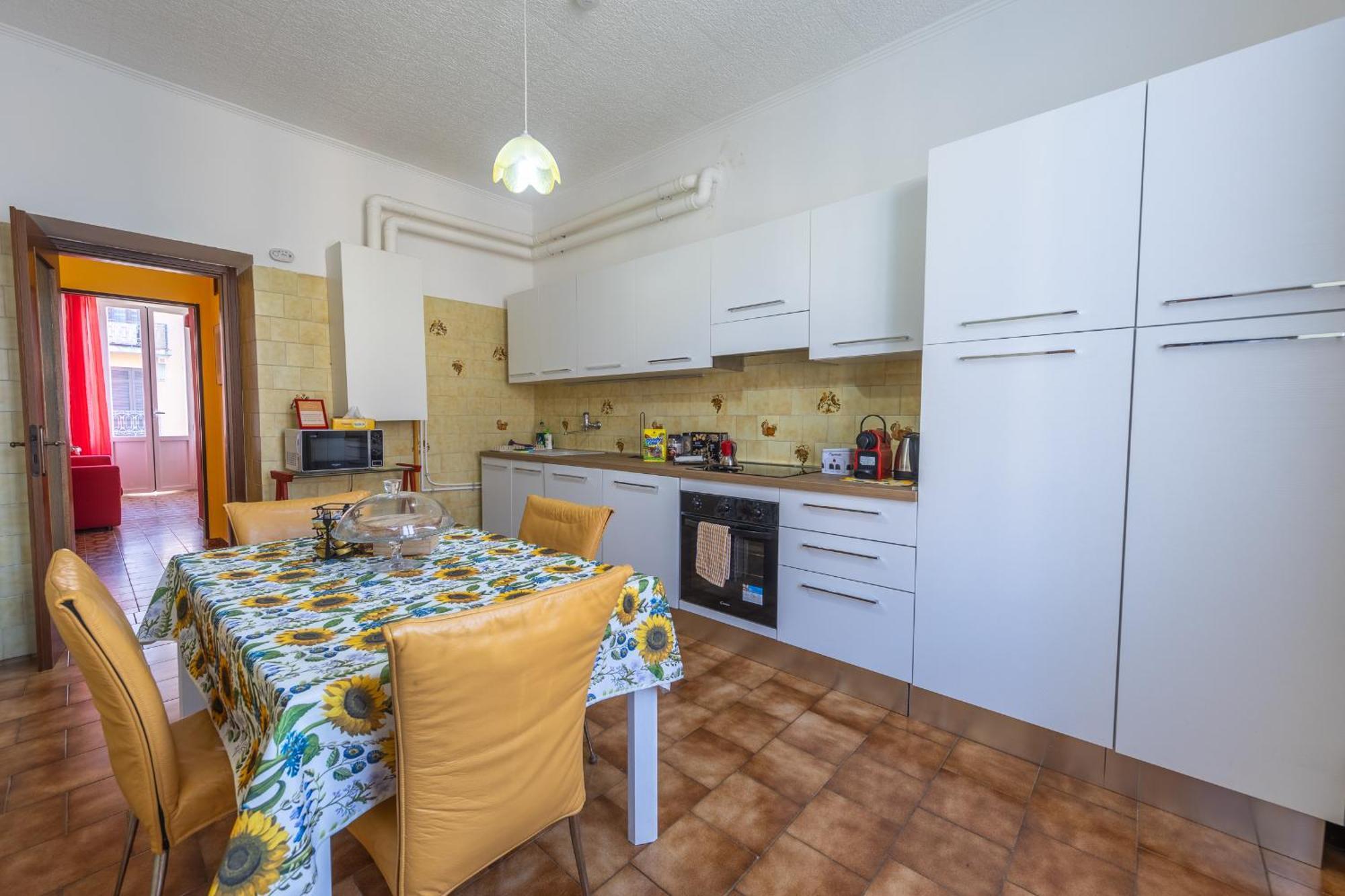 Casa Vacanza Dimora Vincenza ลุยโน ภายนอก รูปภาพ